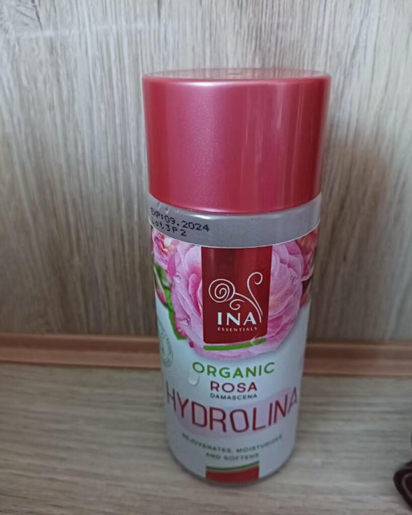 *Free* Organic Rose Water - Hydrolina For Dry Skin (Run)