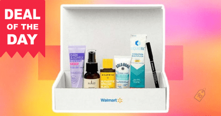 Hurry And Snag This! It’s On Sale For A Limited Time! Walmart Has Their Latest Beauty Box On Sale For $6.98 And Free Shipping!&Nbsp;