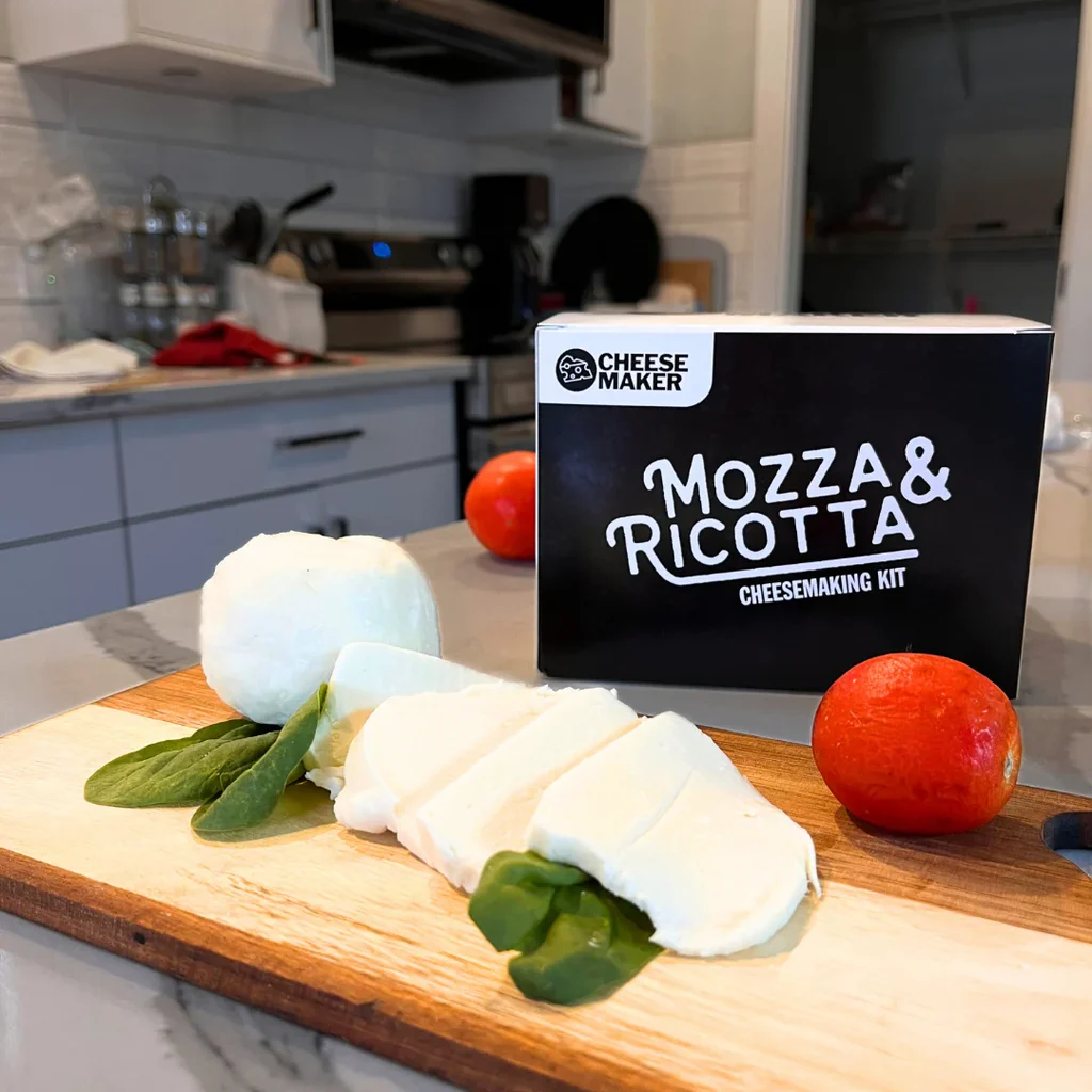 Apply To Try A Free Mozza &Amp; Ricotta Cheese Making Kit