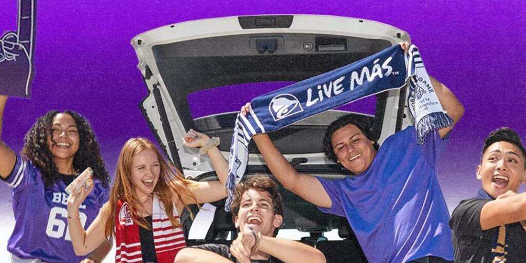 Get A Free Taco When You Vote For Taco Bell’s Live Más Student Section – Limited Time Offer!