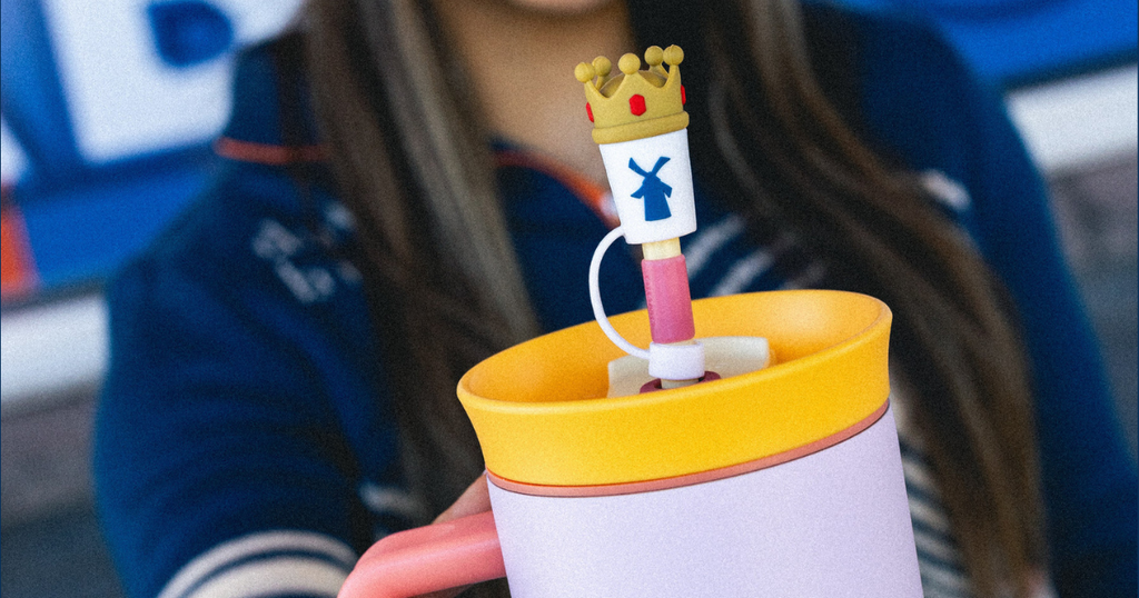 Celebrate National Princess Day With Free Crown Straw Toppers At Dutch Bros!